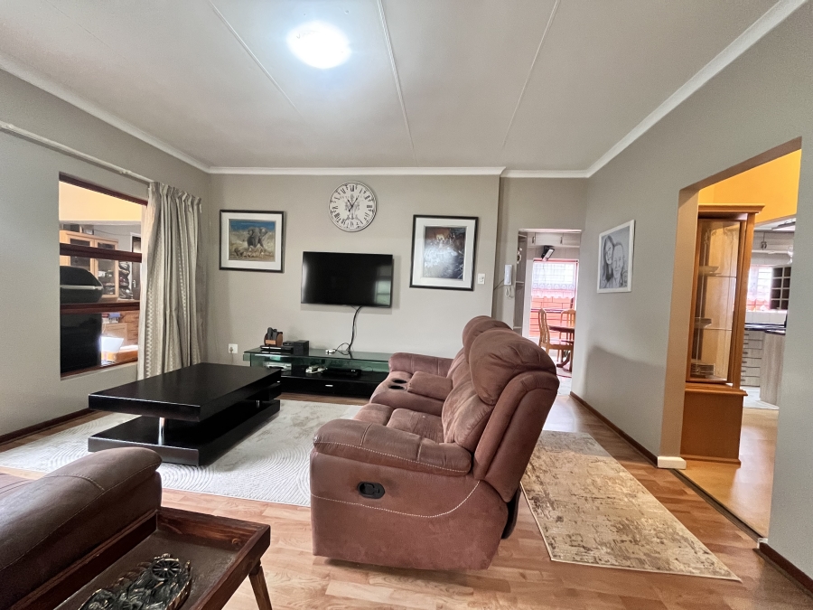 4 Bedroom Property for Sale in Dana Bay Western Cape